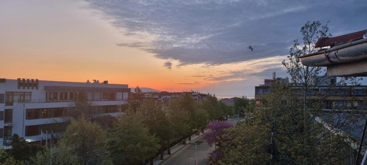 Nessebar Sky Apartment - Top Location - 2 Minutes To South Beach & South Park - 8 Minutes To Old Town מראה חיצוני תמונה